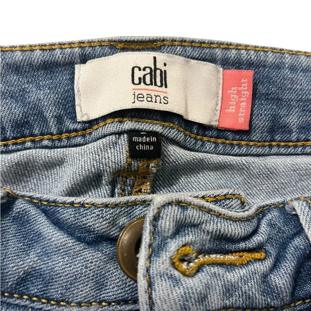 Cabi High Rise Straight Leg Jeans Light Wash Distressed Denim Women’s Size 2 - Picture 3 of 7